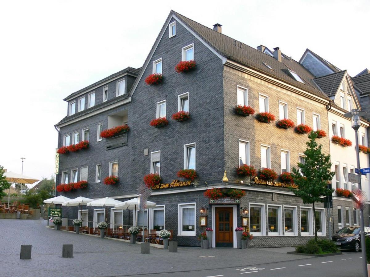Hotel-Restaurant Zum Schwanen Wermelskirchen Exterior photo